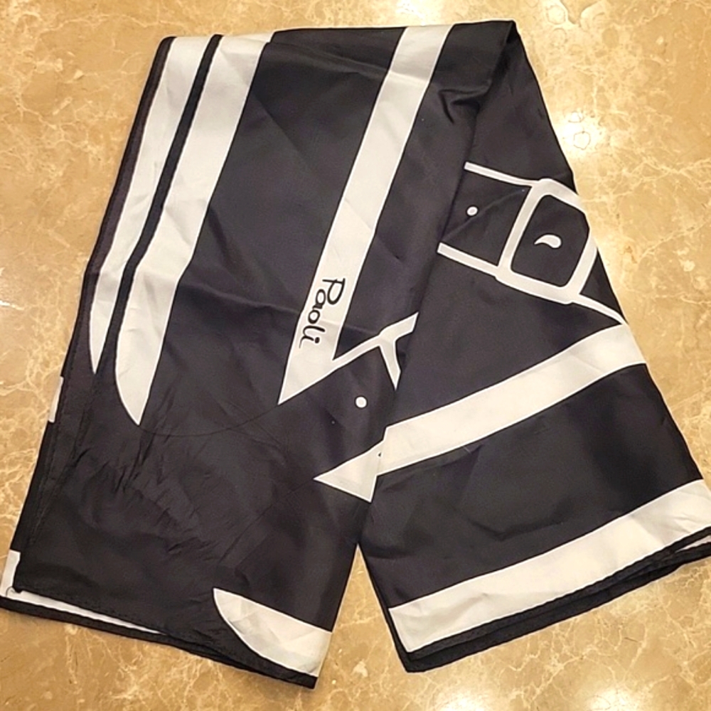 Paoli Black and White Belt Pattern Scarf